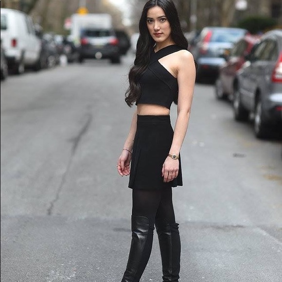 Meet your Posher, Natascha - Picture 2 of 6